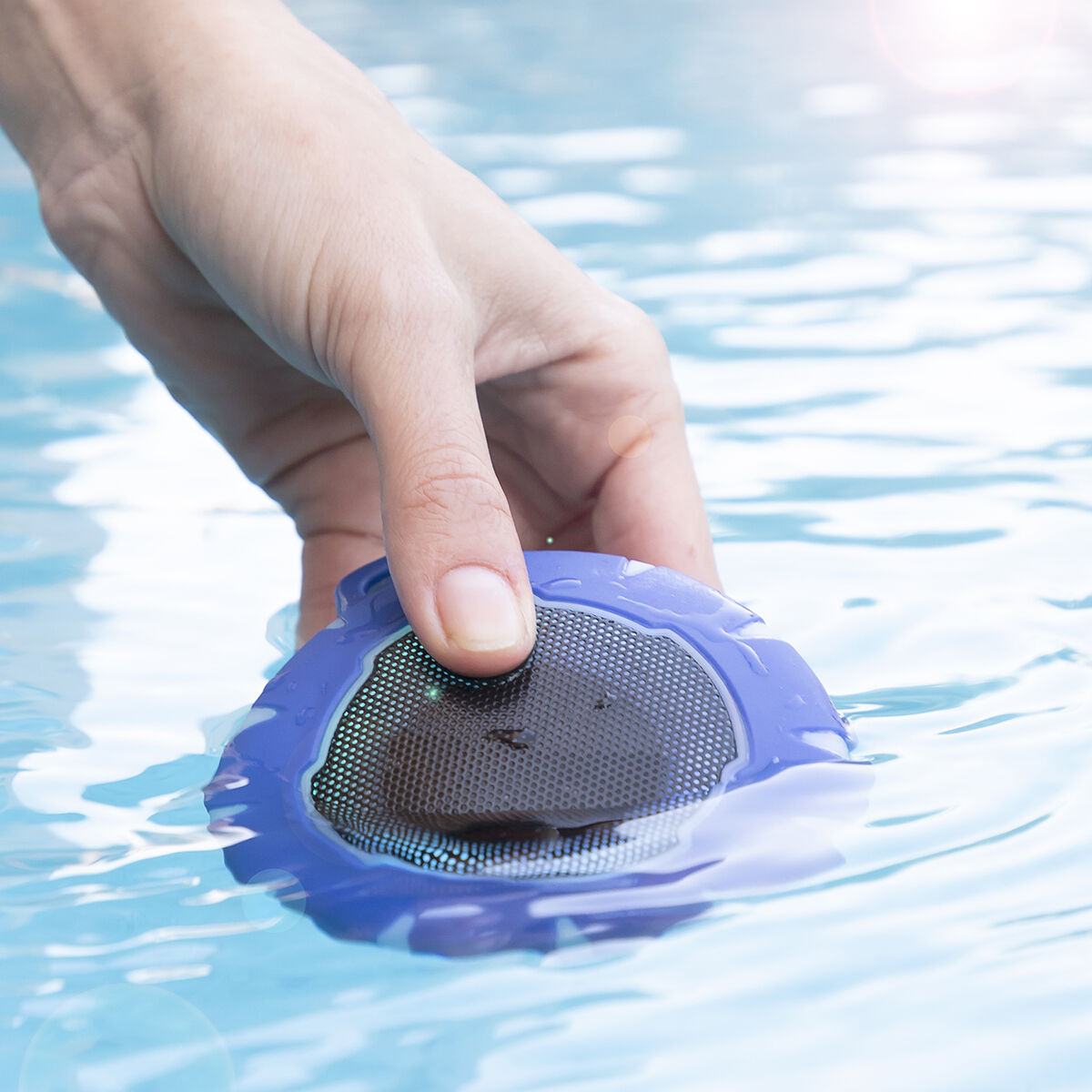 Innovagoods Floating Wireless Speaker With Led Floaker Innovagoods